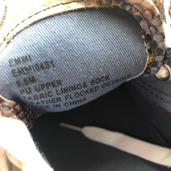 Steve Madden Snake Print Emmi Platform Sneakers - Picture 10 of 10